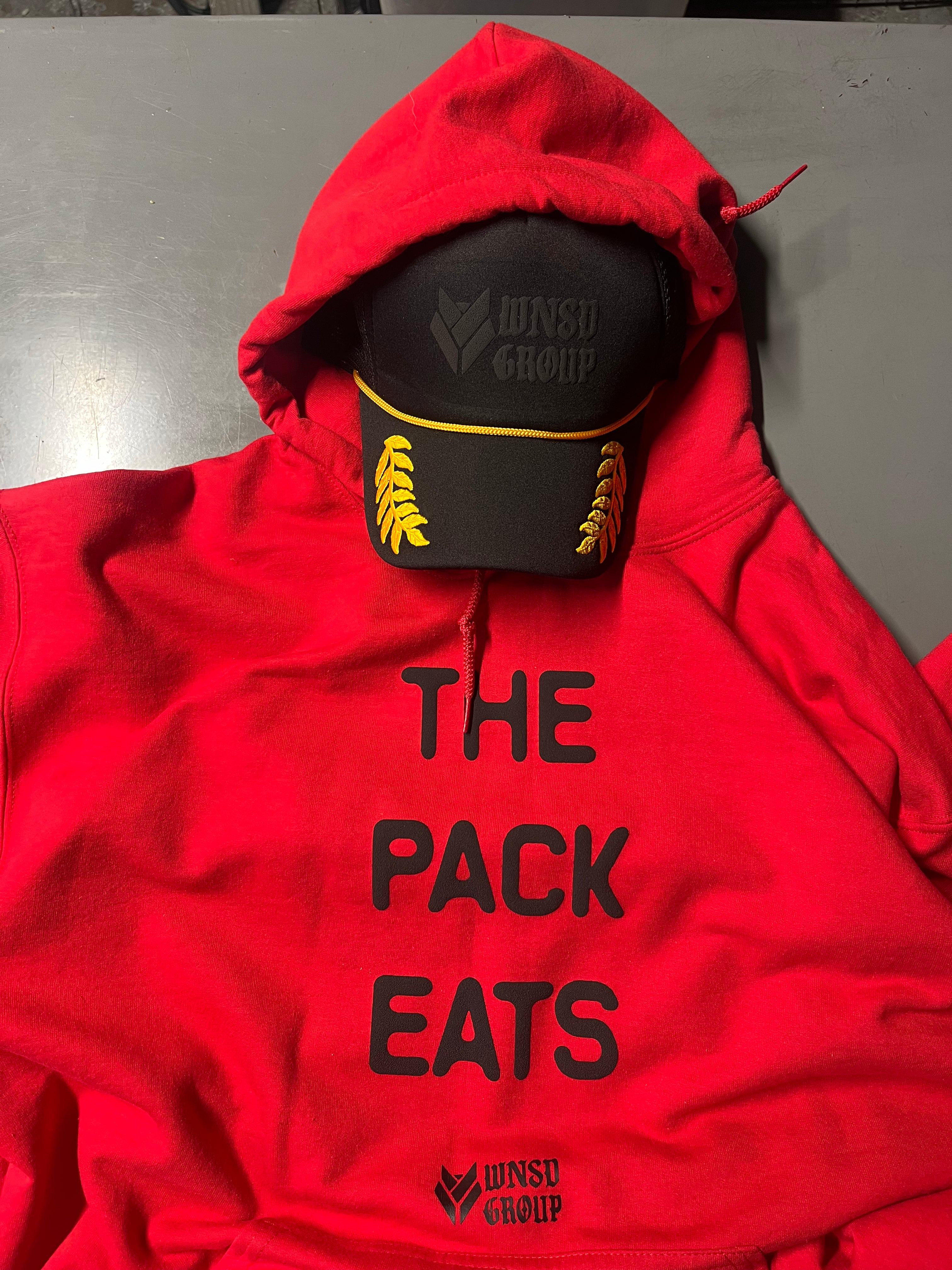 TPE HOODIE  image 2